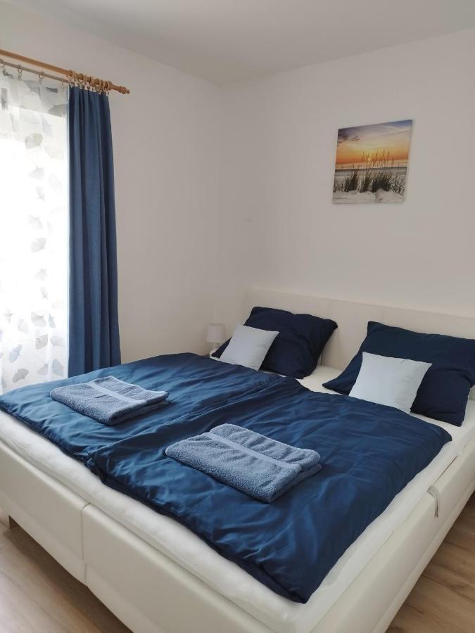 Holling Apartman Fertőboz Exterior foto
