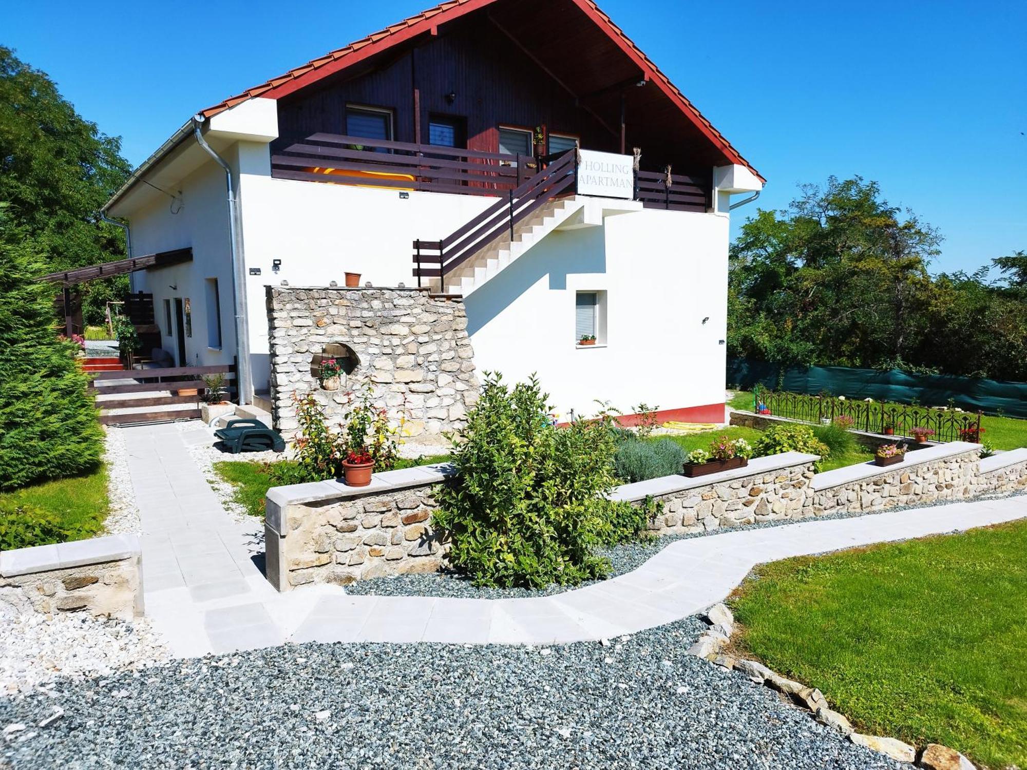 Holling Apartman Fertőboz Exterior foto